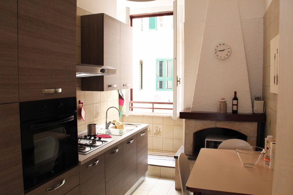 Luxury White House Rome Apartment Bilik gambar