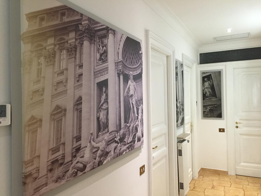 Luxury White House Rome Apartment Bilik gambar